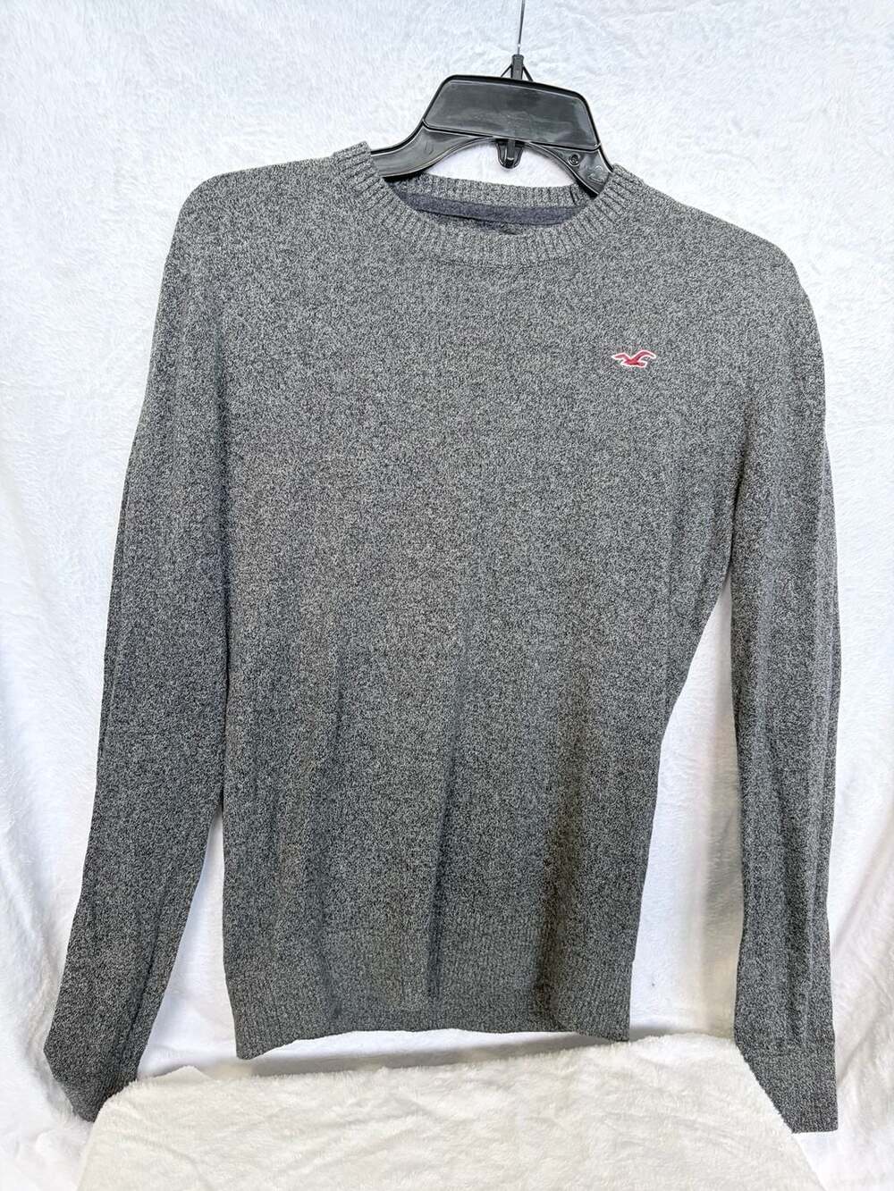 Hollister Crew Neck Sweater Size S Gray Long Sleeve Logo